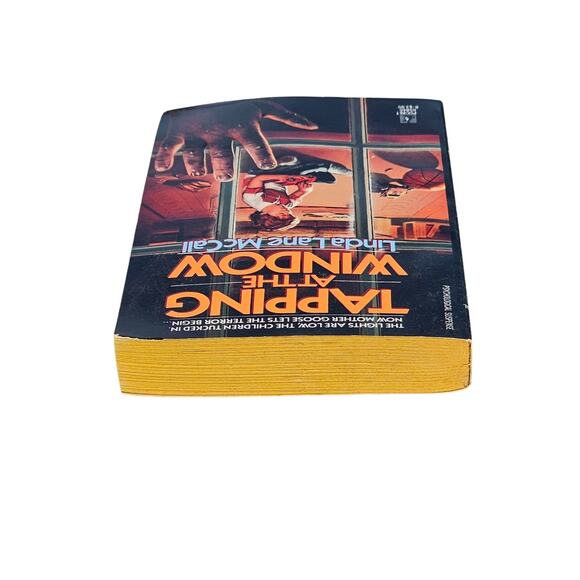 Tapping At The Window Vintage Horror Thriller Paperback Book Linda McCall 1988 - Picture 6 of 8